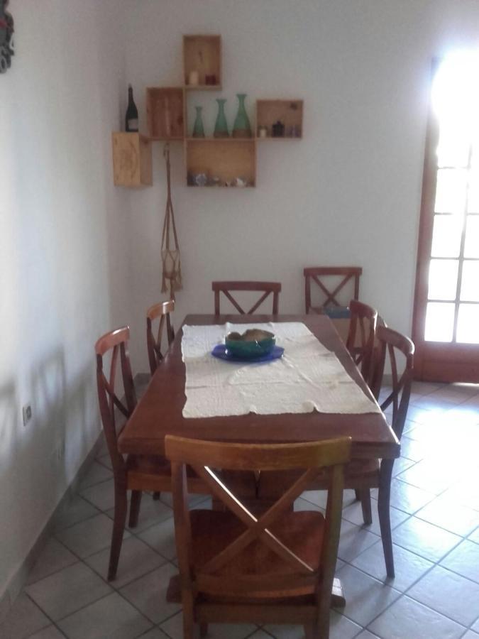 Asherat B&B Carbonia Esterno foto